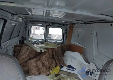 1999 Ford E-150 Commercial/Recreational from USA, damaged, VIN 1FTRE1427XHA18047